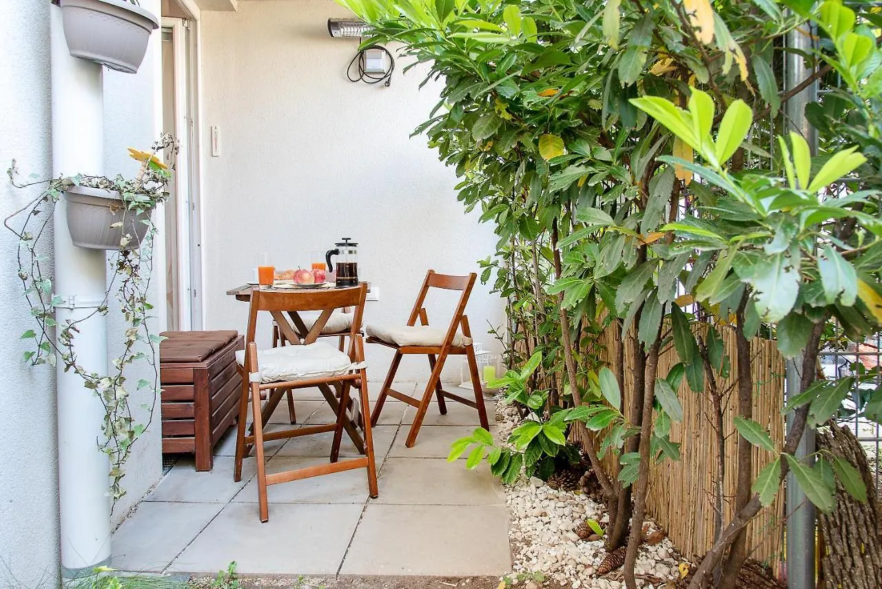 Green Oasis Apartment וינה
